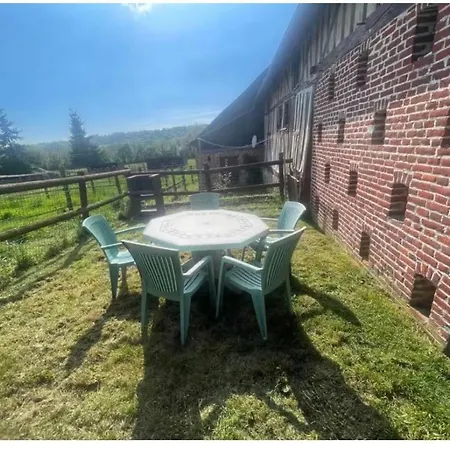 펜션 Deux Et Salle Des Fetes Dans Haras Ouilly-le-Vicomte